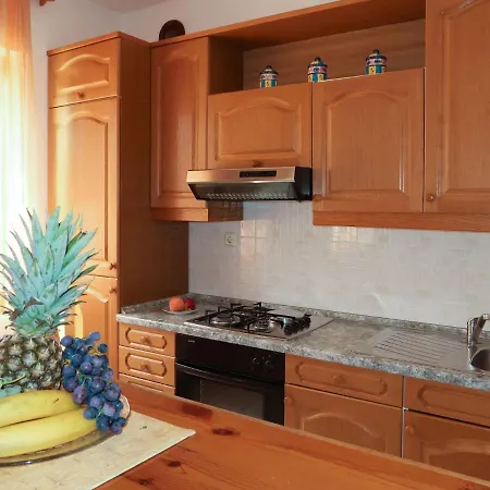 Biletic - Lbn374 Apartamento